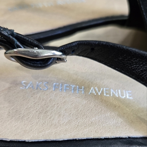 🐢 SAKS FIFTH AVENUE BLACK LEATHER SLINGBACKS Size 10 2.5" Heel - Picture 9 of 17